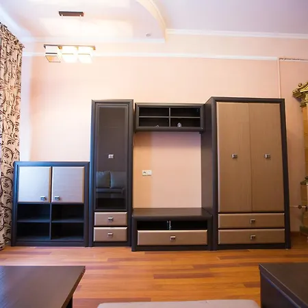 біля університету, івана франка квартири на вулиці огієнка 13 повноцінна для * Lemberg