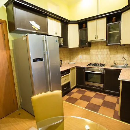 біля університету, івана франка квартири на вулиці огієнка 13 повноцінна для * Λβιβ