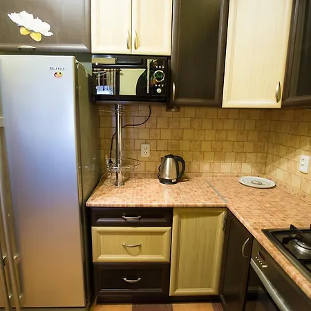 біля університету, івана франка квартири на вулиці огієнка 13 повноцінна для * Lvov