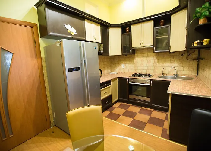 біля університету, івана франка квартири на вулиці огієнка 13 повноцінна для * Leópolis